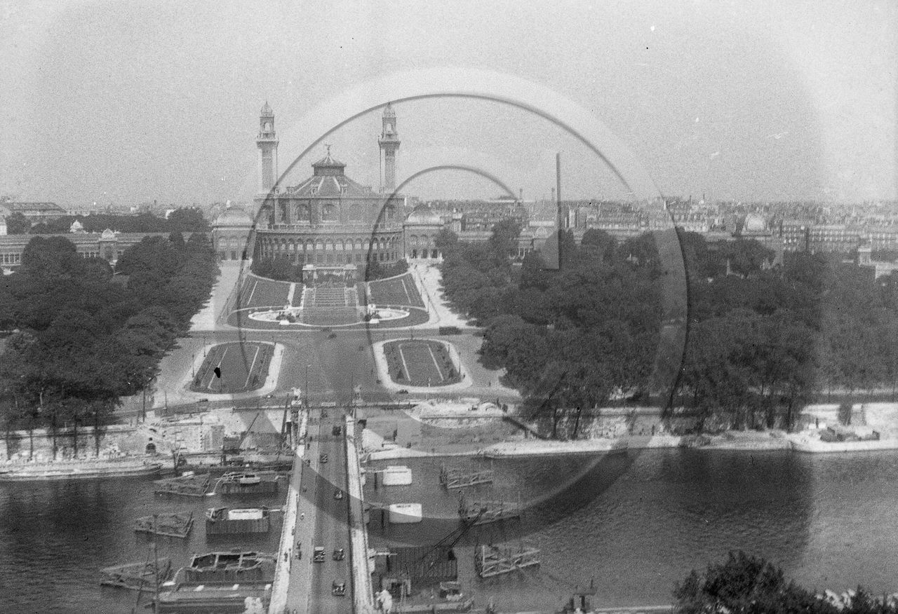 vi  1899     le trocadero.jpg