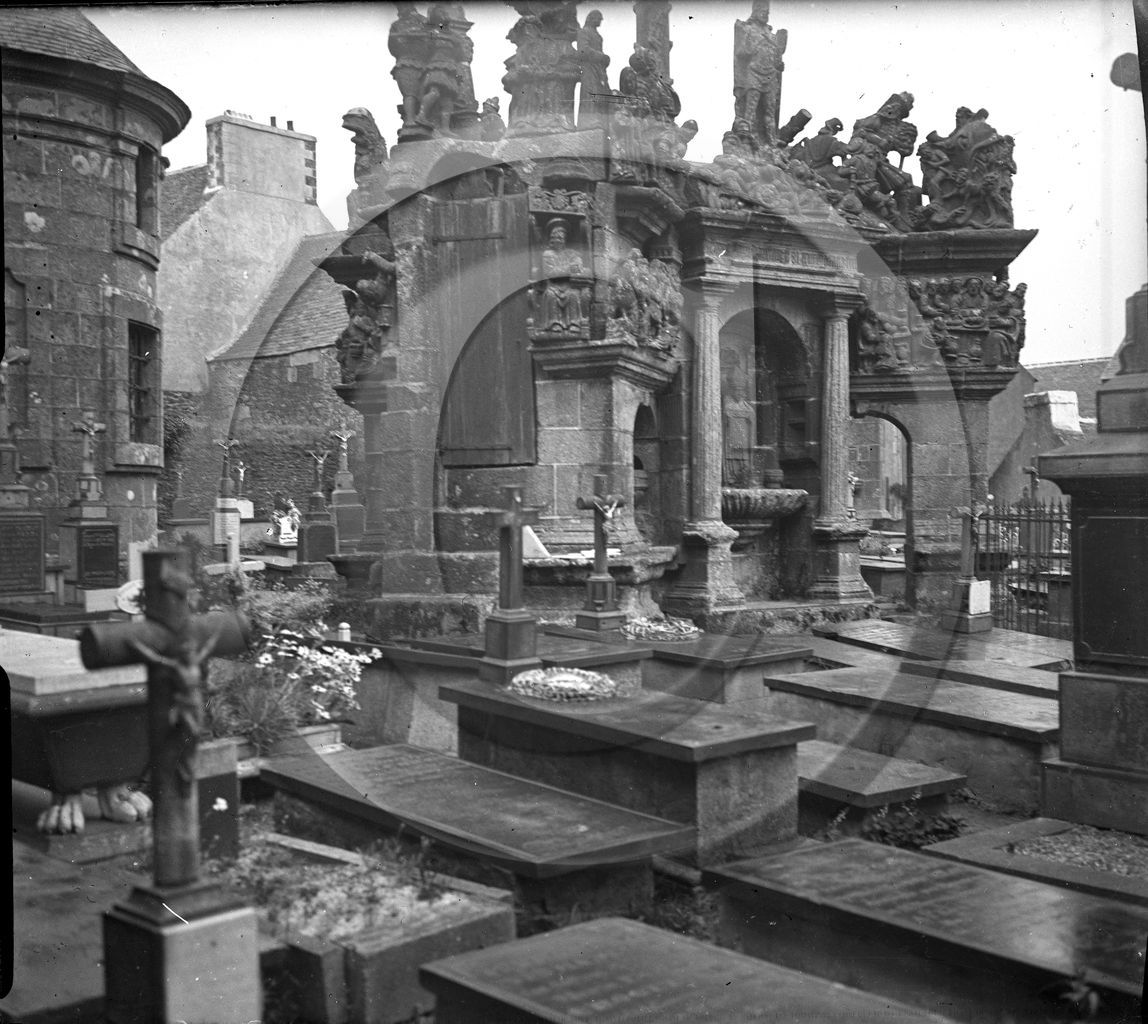 vi  2061 Guimiliau le calvaire  dpt 29 .jpg