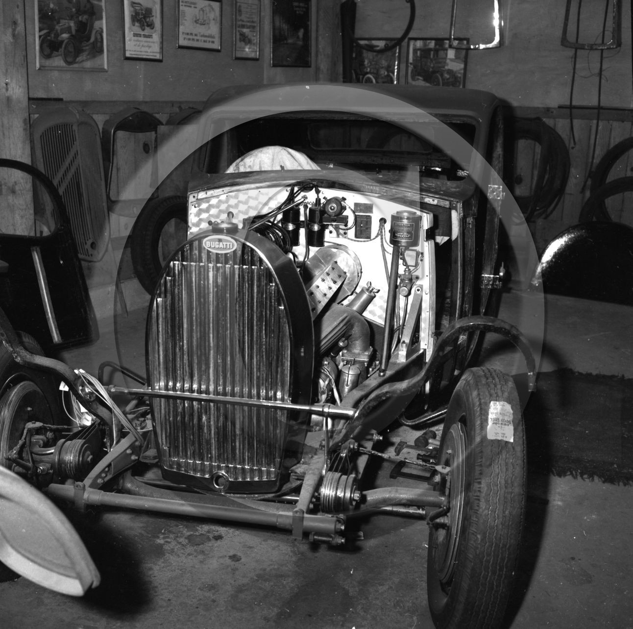 au 1415 Bugatti atalante en restauration  .jpg