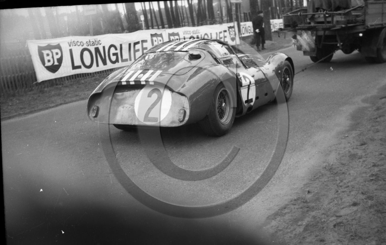 AUC 208 Ferrari Le Mans 1963  .jpg