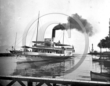 vi  1786 Evian dpt 74   le bateau à aubes Geneve.jpg