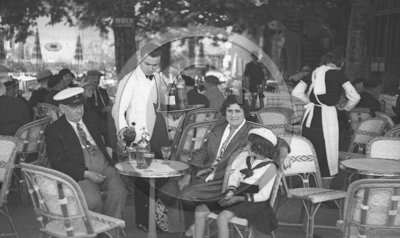 arc cafée le Repetto.jpg