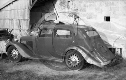 AU 1022  amilcar pegase .jpg