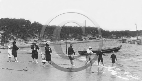 arc 4270  peche au ferret .jpg