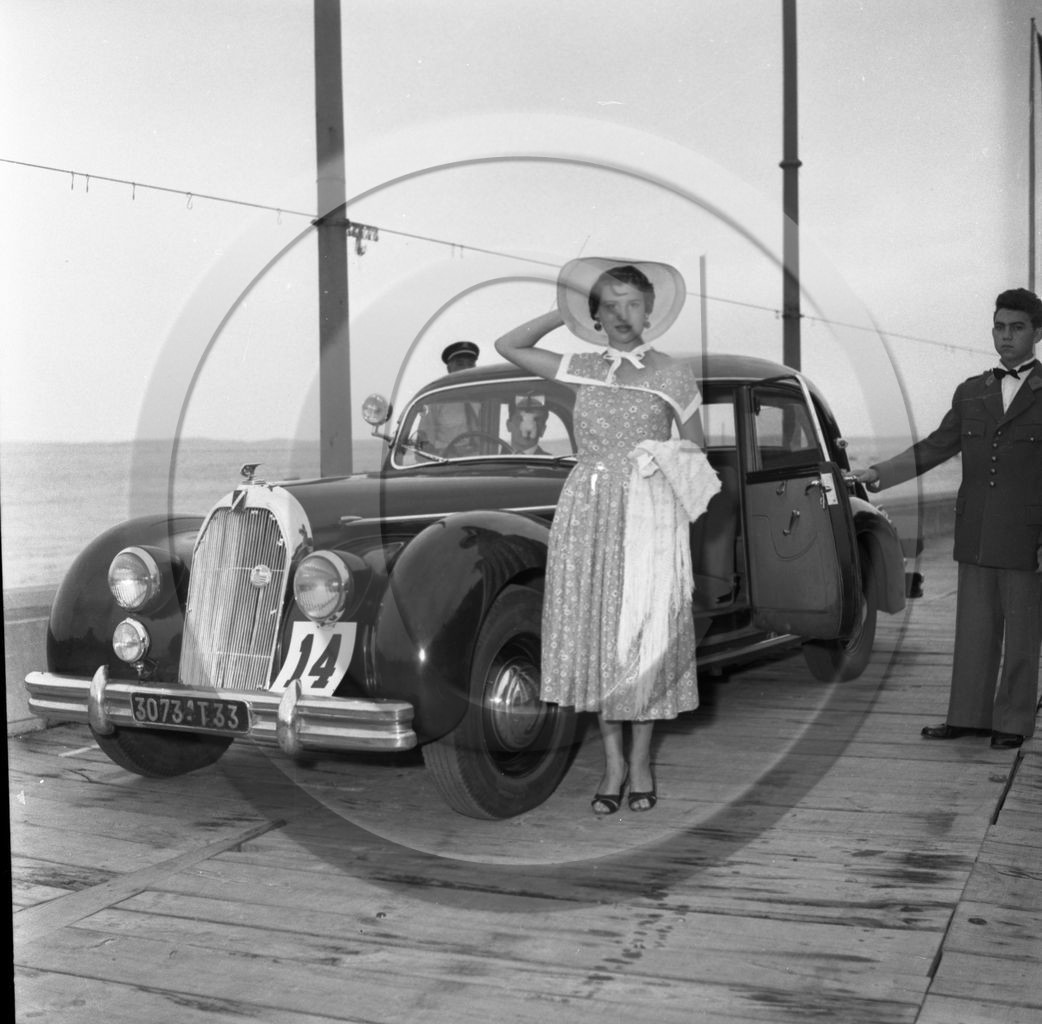 CE 512 Talbot concours elegance Arcachon année 50 photo H Dargence    .jpg