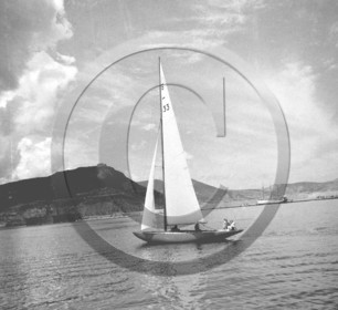 BA 1421 bateau 6 metres F 33.jpg