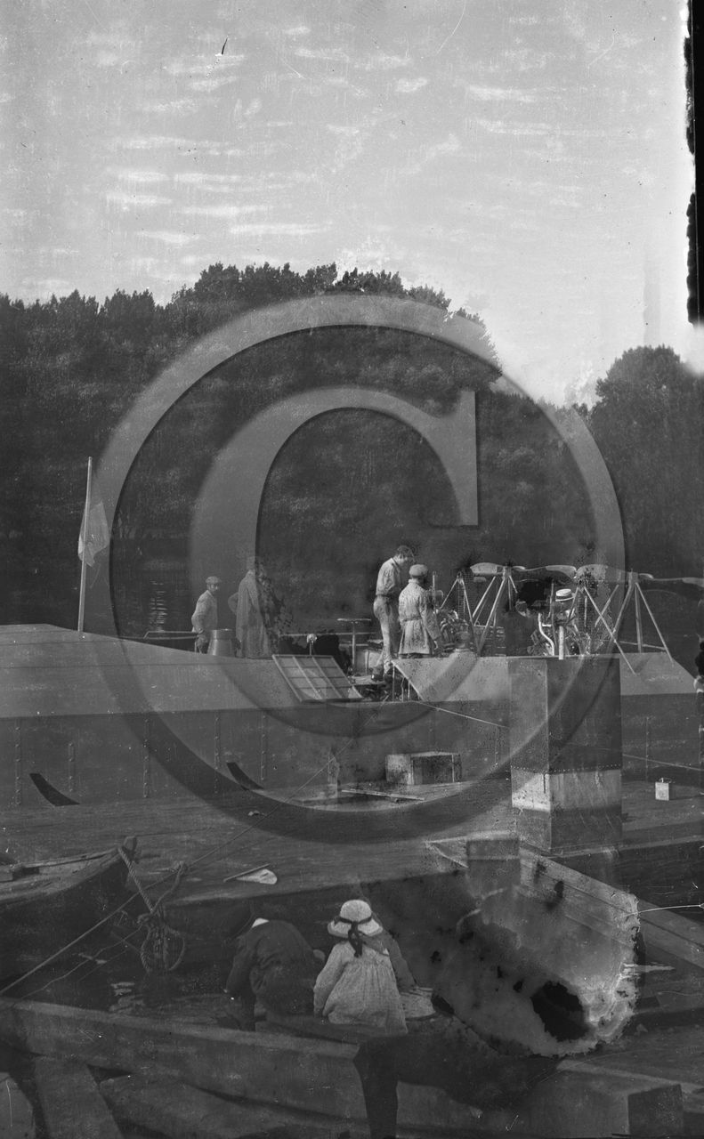 BA 1507 hydroglisseur militaire .jpg