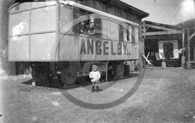 FO-CIRQUE  490 manege Angelby Bordeaux .jpg