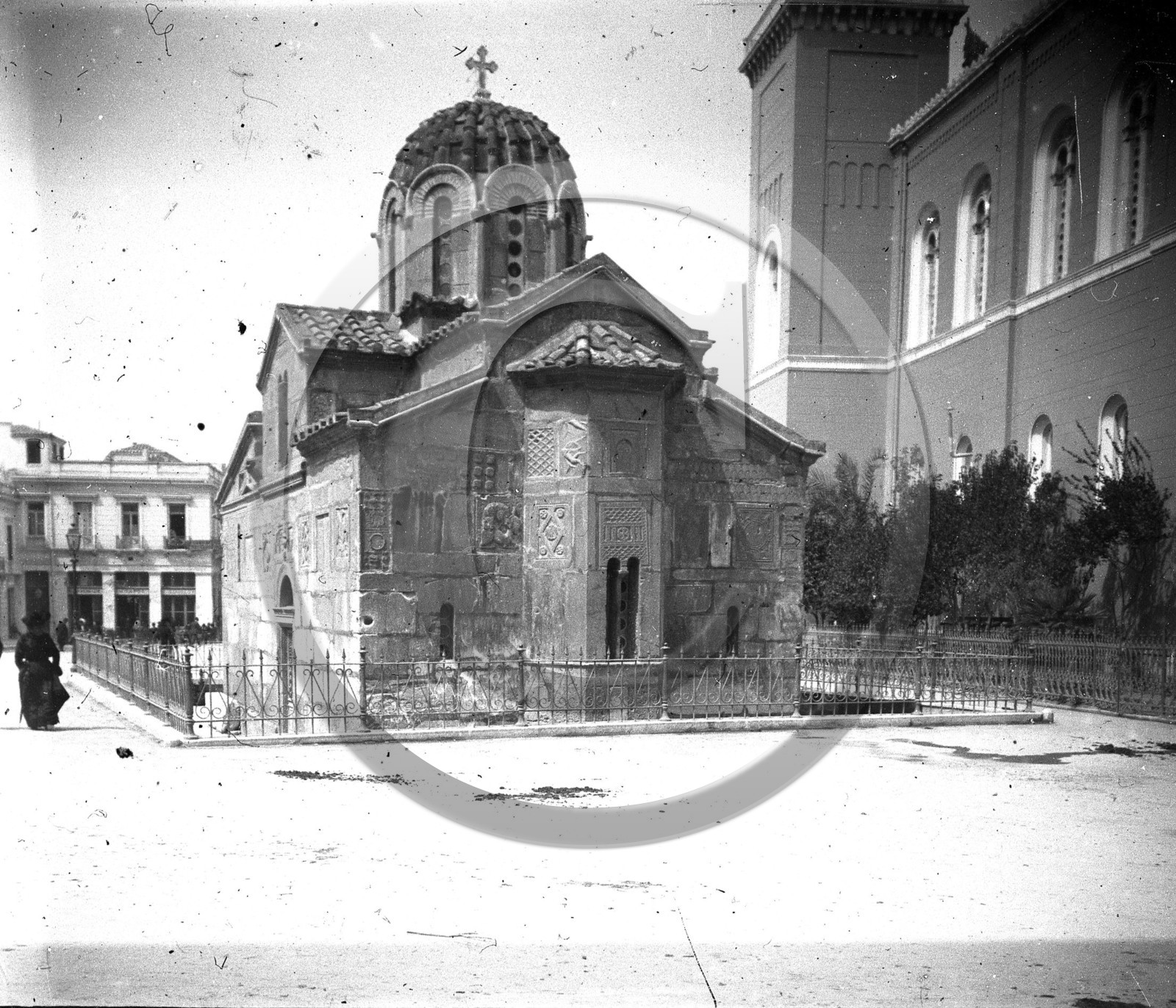 Athenes eglise  petite metropole  .jpg