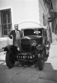 AU 3799 Peugeot 5cv cabriolet .jpg