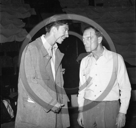 FO-CIRQUE  495  Buster Keater Medrano Paris septembre 1947  photo H  Dargence  .jpg