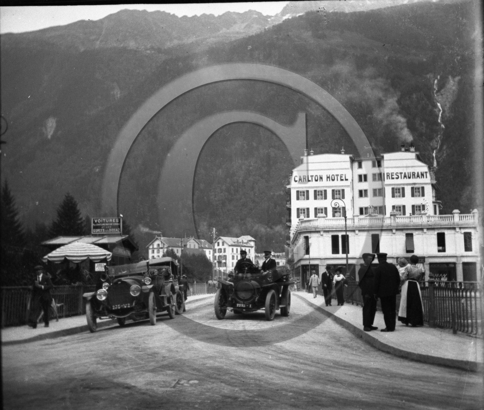 AU 1130  Chamonix hotel Carlton .jpg