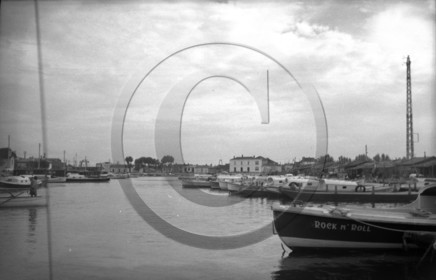 arc 4382 port de la Teste pinasse rock N' roll  .jpg