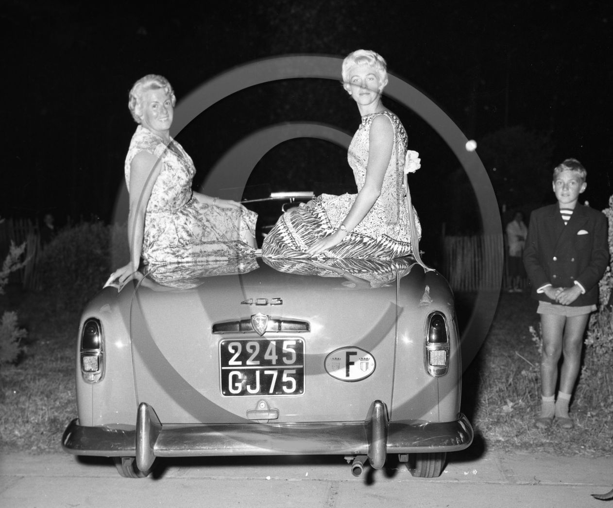 concours elegance apres guerre