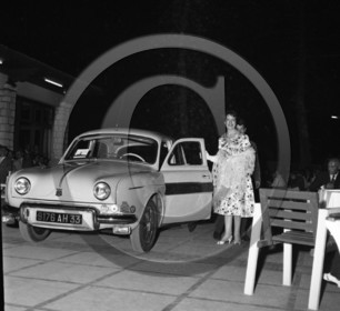 concours elegance apres guerre