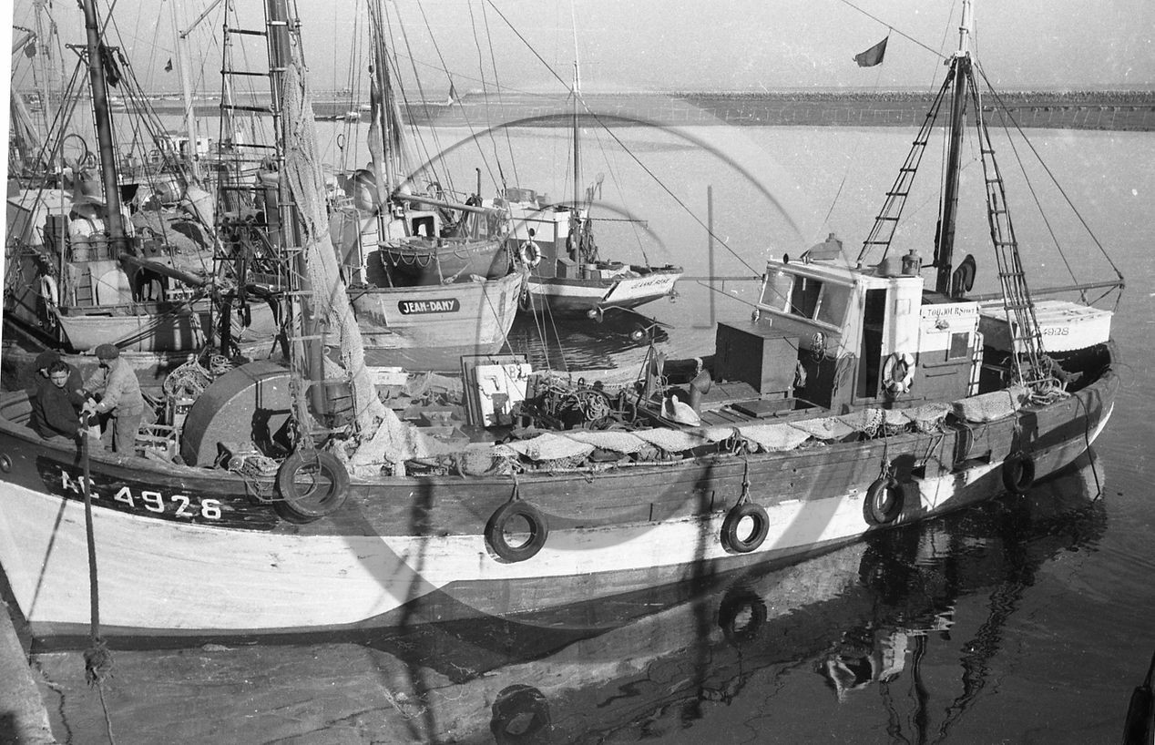 arc 4236    chalutierToujours Pret   .jpg