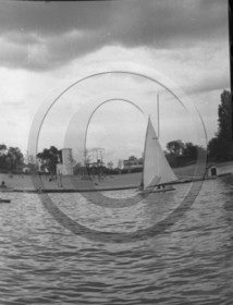 BA 1383   24x36 boite en rouleau  .jpg