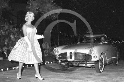 concours elegance apres guerre