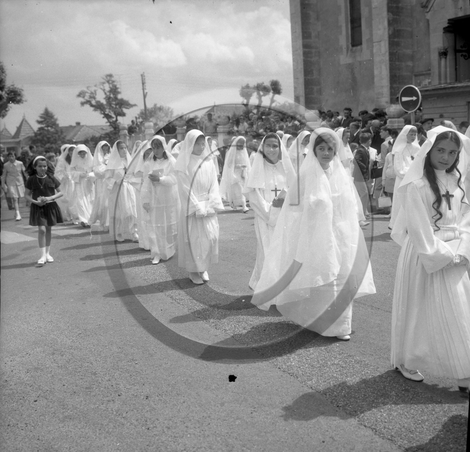 pochette 6080 communion st Ferdinand 9 juin 1968  .2.jpg