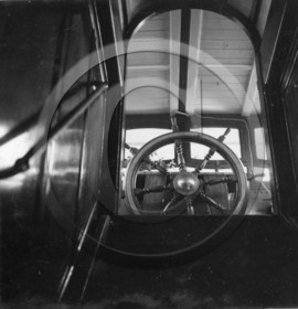 BA  page 80 - 22- Paris Conflans en péniche.jpg