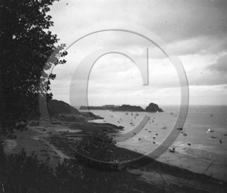 vi  2090 Cancale plage vue generale dpt 35  .jpg