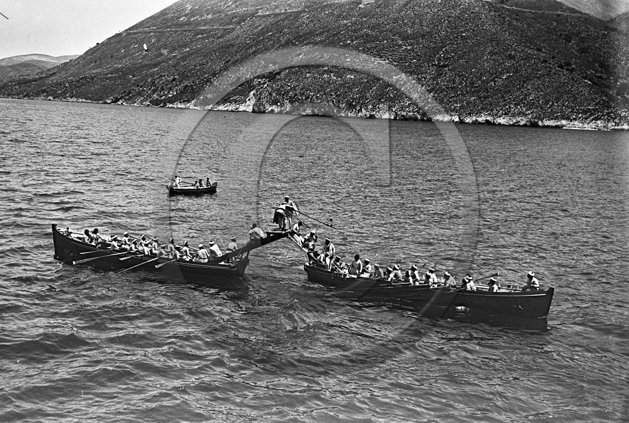 vi  1781 Toulon joutes en 1899  dpt 83.jpg