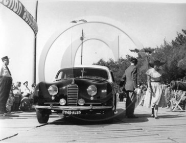 concours elegance apres guerre