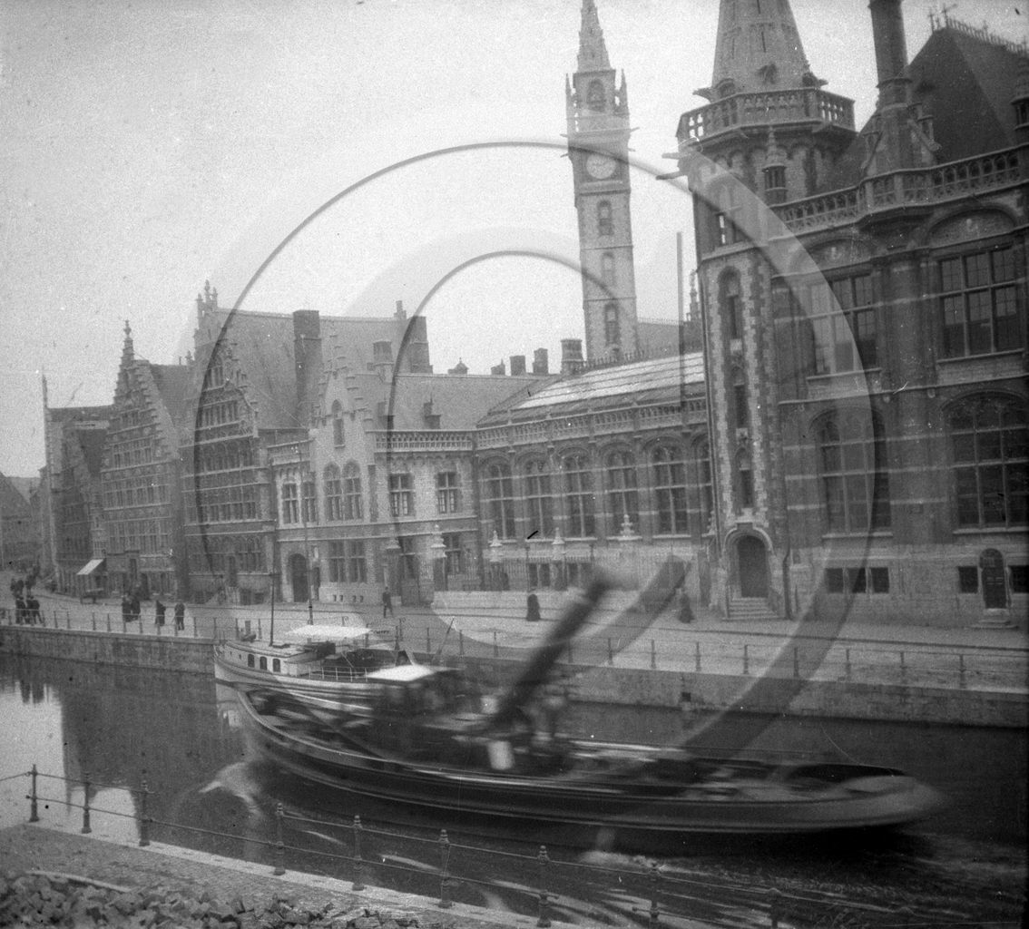 BA 1071 remorqueur de rivière  peut étre Belgique.jpg