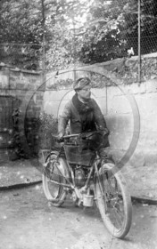 mov 283 moto circa 1914 .jpg