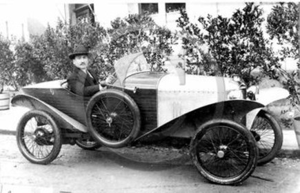 au 2390 bis amilcar .jpg