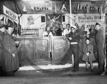 ME 22 cafe de foire pubKwatta-biscuits brun-Lillet- .jpg