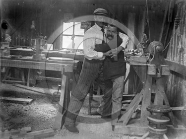 ME 32 atelier de menuiserie .jpg