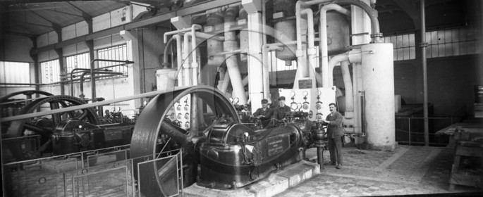 ME 38 machine Dyle Bacalan atelier Bordeaux 1927 .jpg