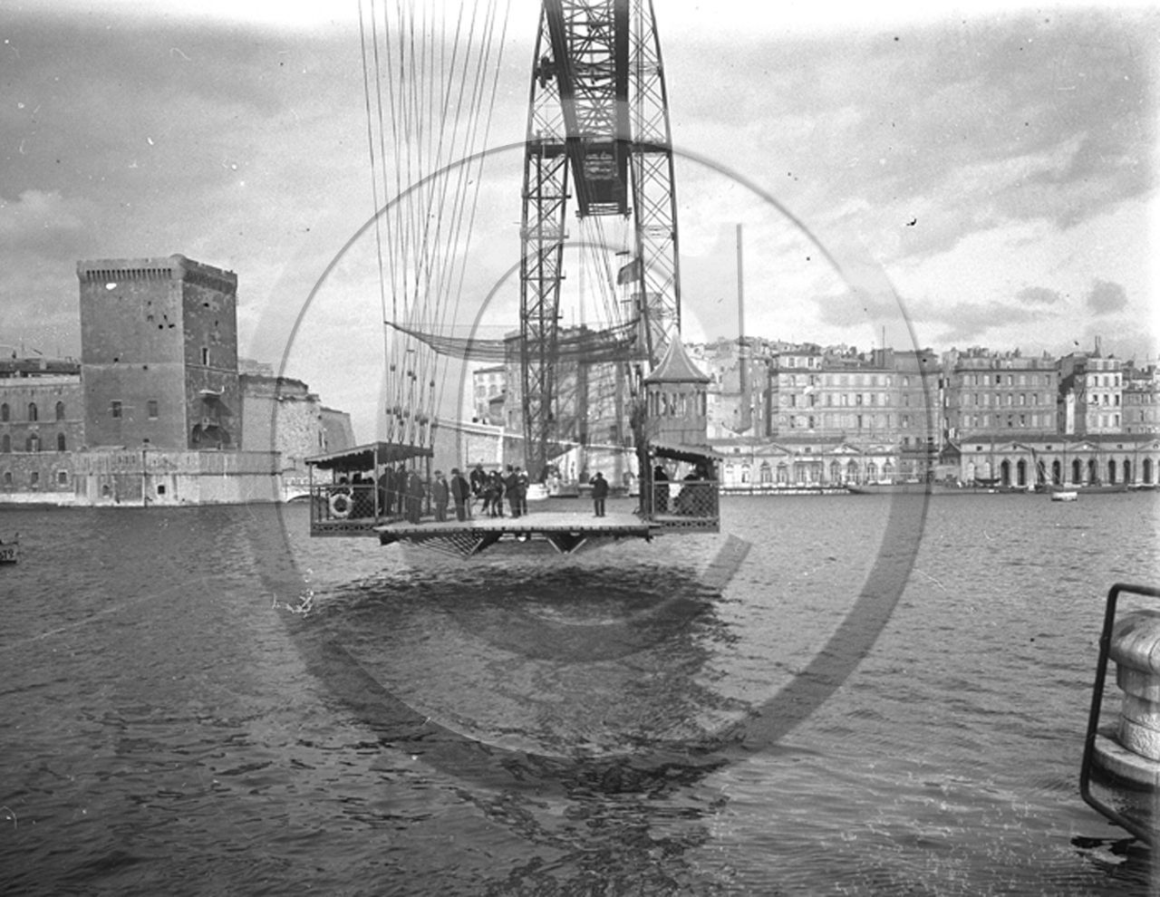 vi  1122 le pont transbordeur Marseille.jpg