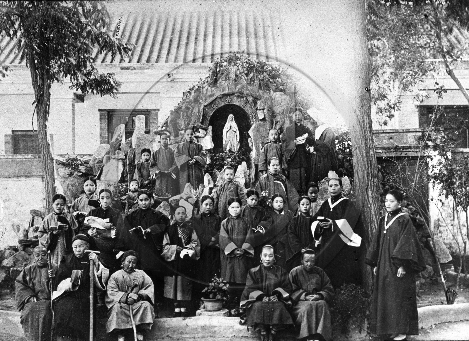 orphelinat chinois .jpg