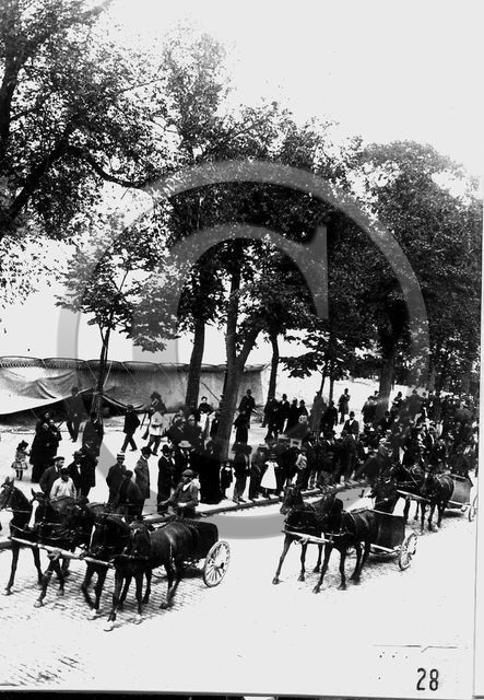 FO-CIRQUE  28 Barnum Bordeaux.jpg