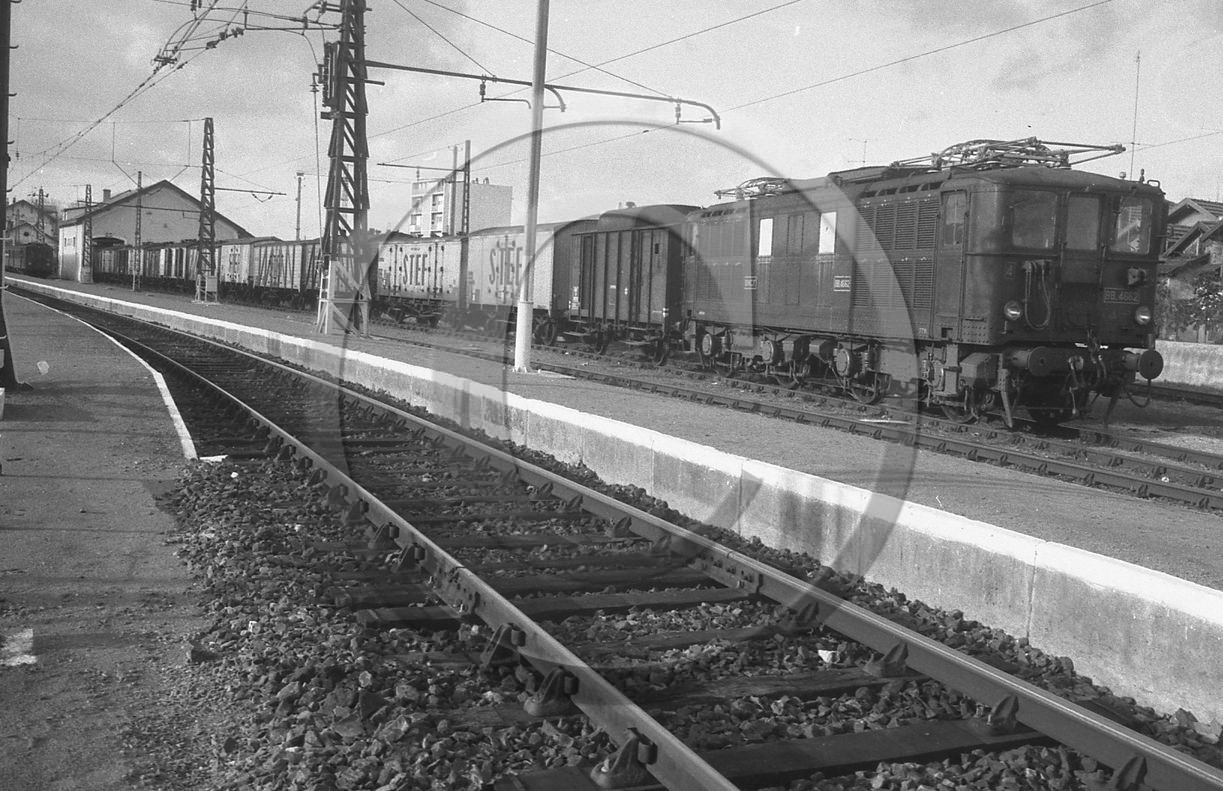 ARC 3681 expédition d'huitres décembre 1966.jpg