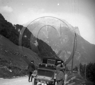 AU 1349 Chenard Walker .jpg