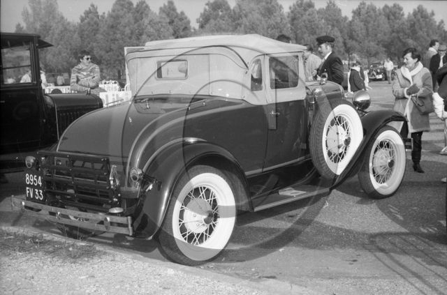 AU 1028 Ford roaster 1931 .jpg