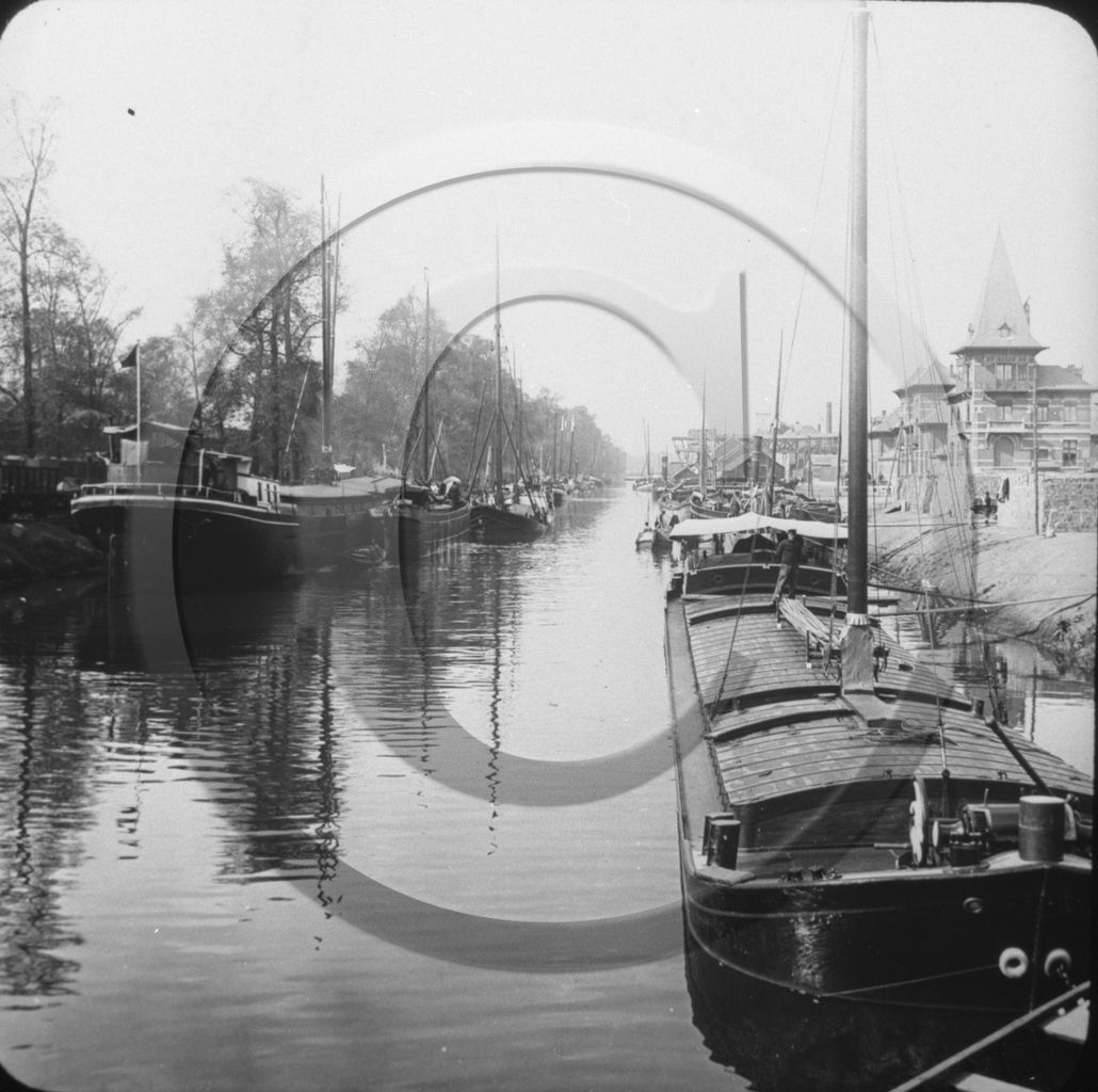 BA 184  canal de Willebrselle.jpg