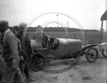 AUC 21 Salmson n° 9 .jpg