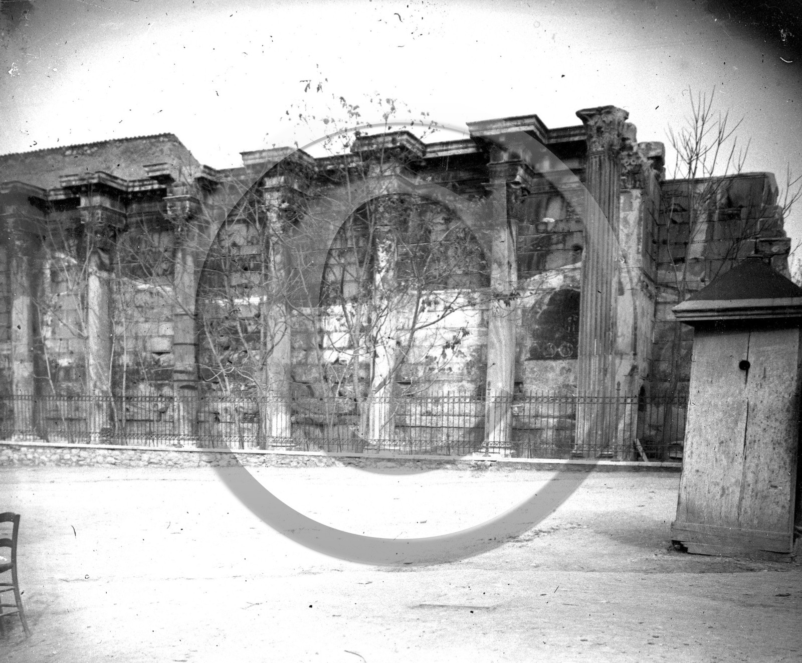 Athenes bibliotheque d Adrien .jpg