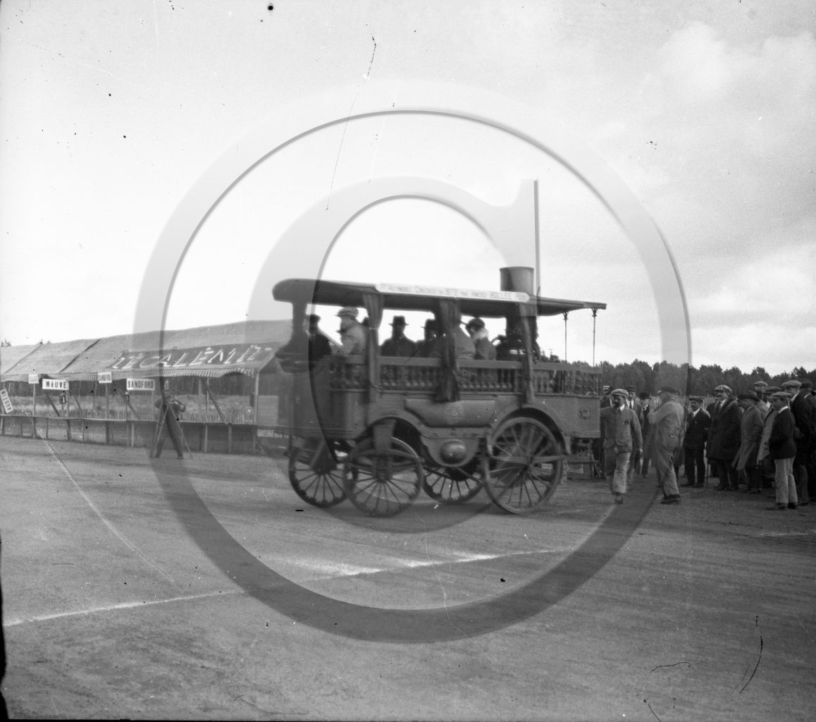 AUC 5 l'Obéissante sur le circuit grand prix A.C.F 1921 le Mans  .jpg