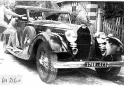 au 2160 Bugatti .jpg