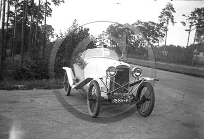 AU 2798 amilcar .jpg