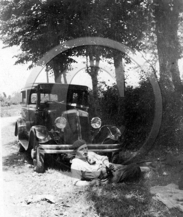 AU 4206 Renault .jpg