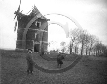 AG 749 moulin a vent .jpg