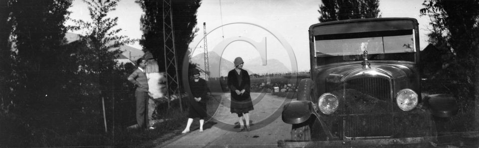 AU 1919 Peugeot 10cv .jpg