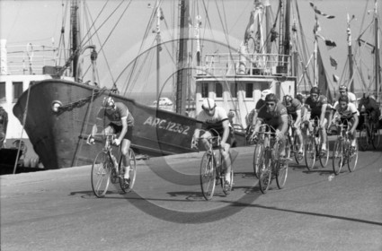 14 juillet 1969 course cycliste au port chalutier JL-JM-Salaun - 308 -.jpg