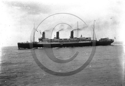 BA 874 paquebot .jpg